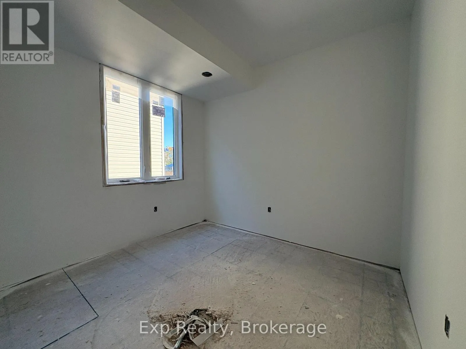 1116 WOODHAVEN DRIVE