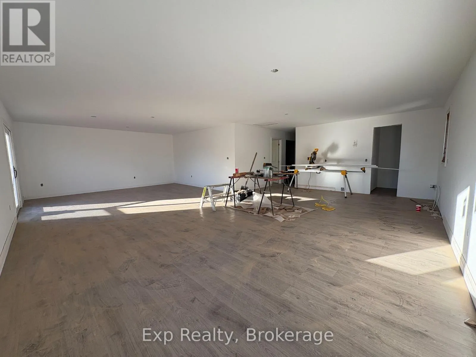 1116 WOODHAVEN DRIVE