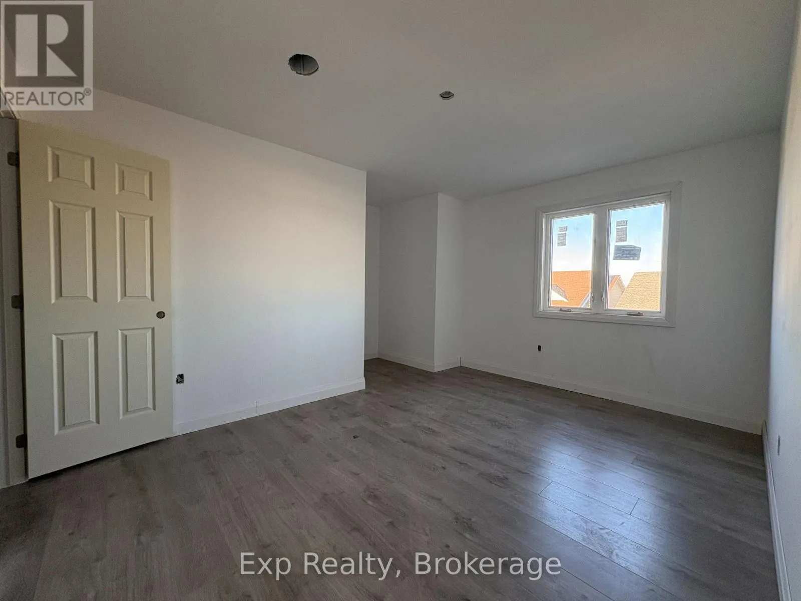 1116 WOODHAVEN DRIVE