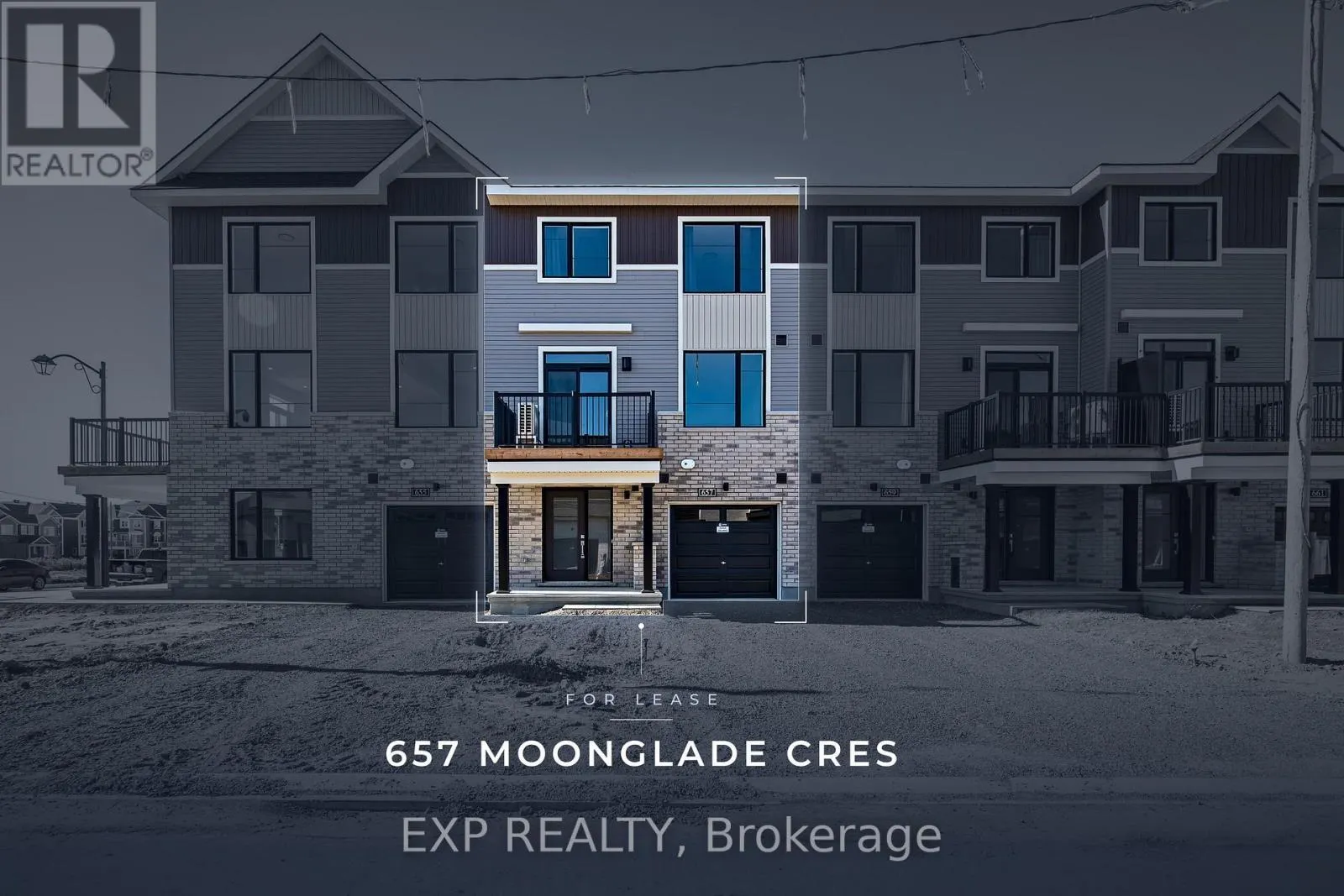 657 MOONGLADE CRESCENT
