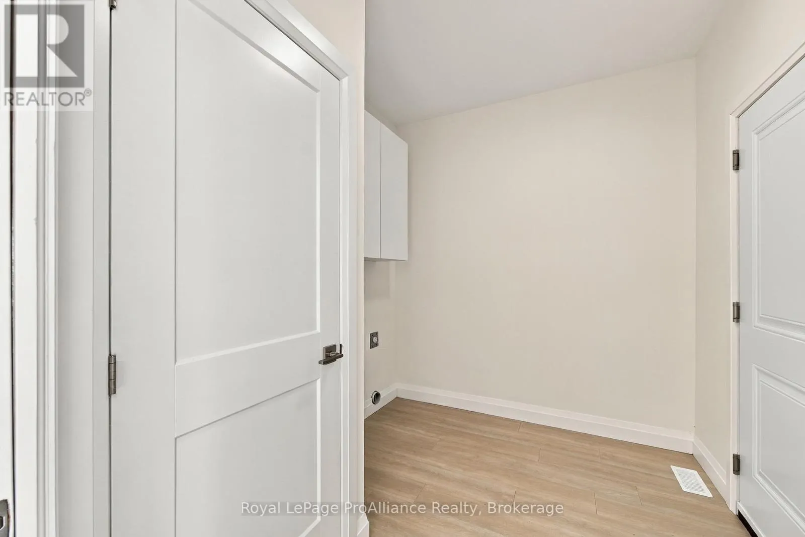 131 ROYAL GALA DRIVE