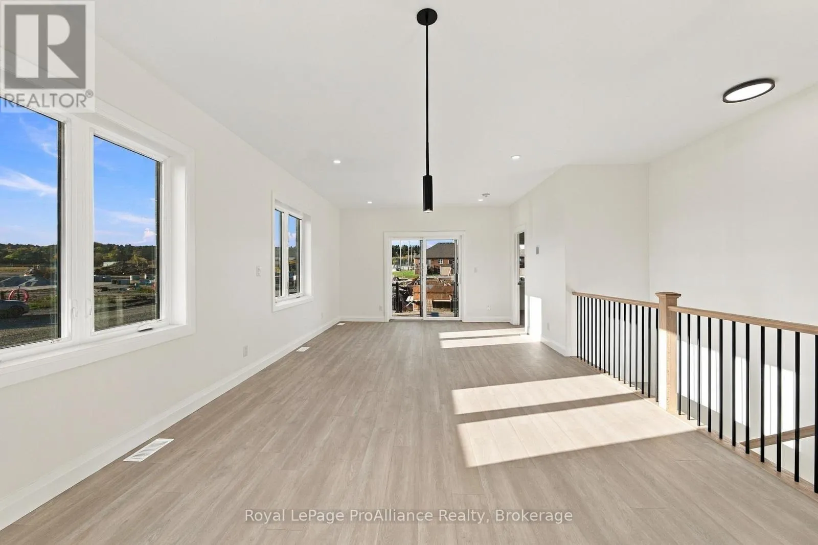 131 ROYAL GALA DRIVE