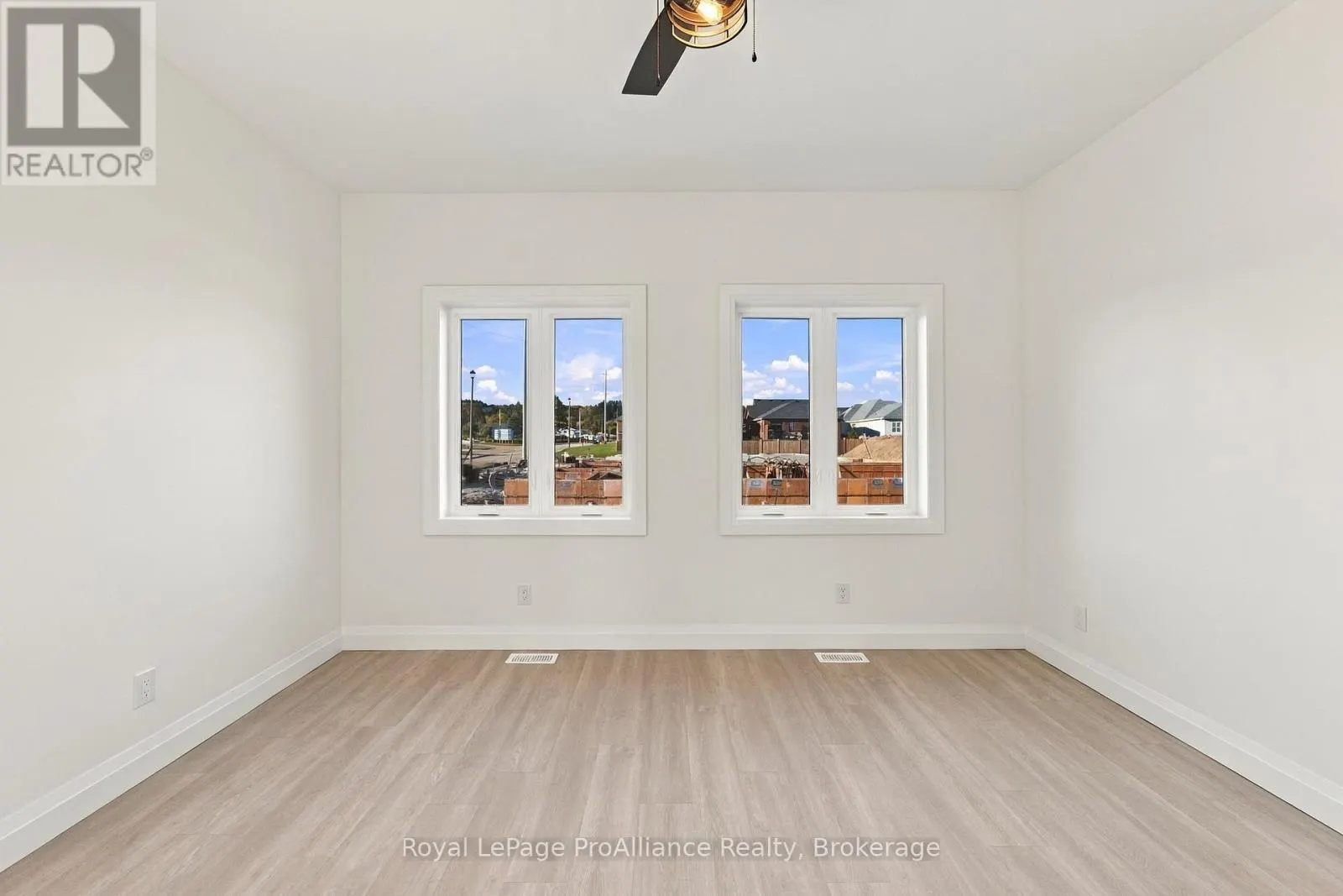 131 ROYAL GALA DRIVE