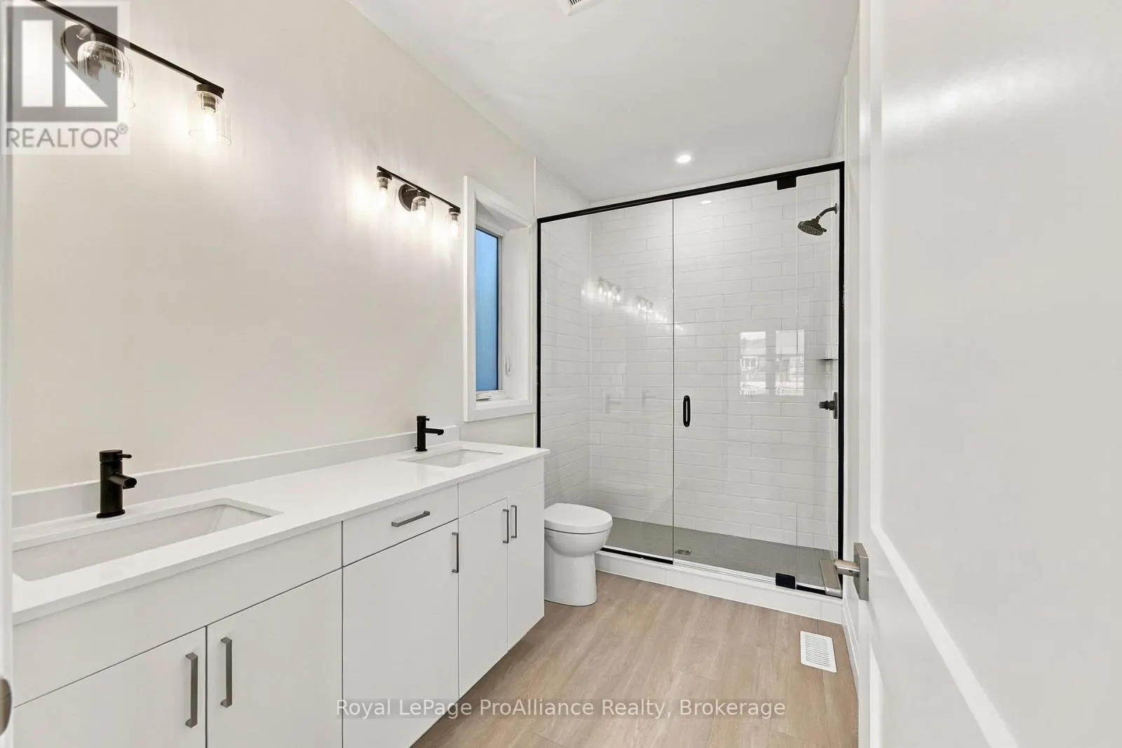 131 ROYAL GALA DRIVE