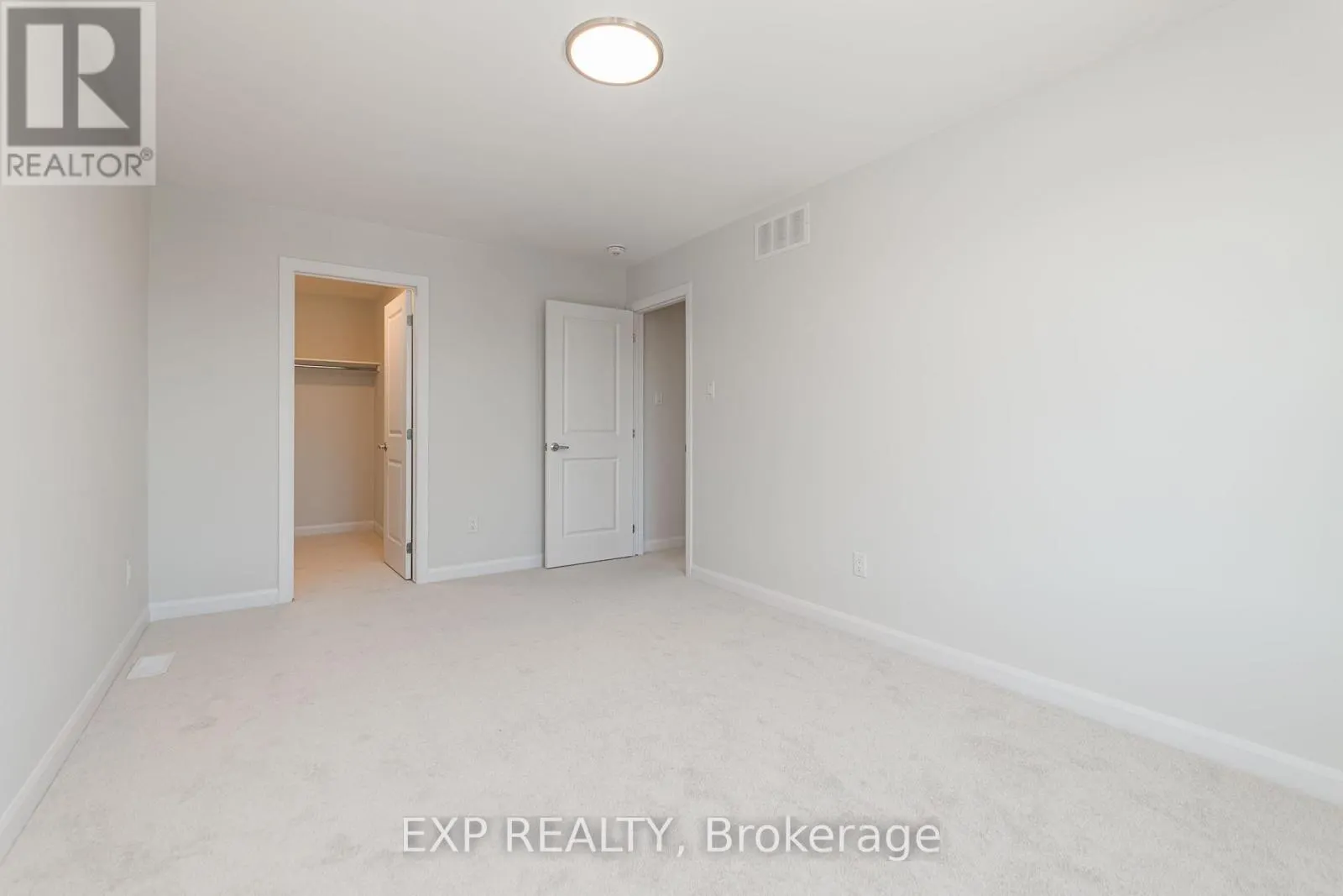 659 MOONGLADE CRESCENT