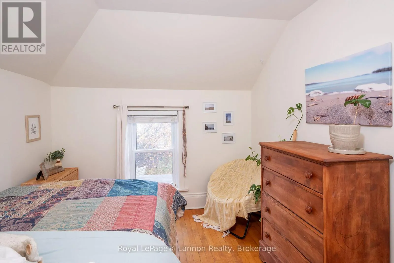 250 BROCK STREET W