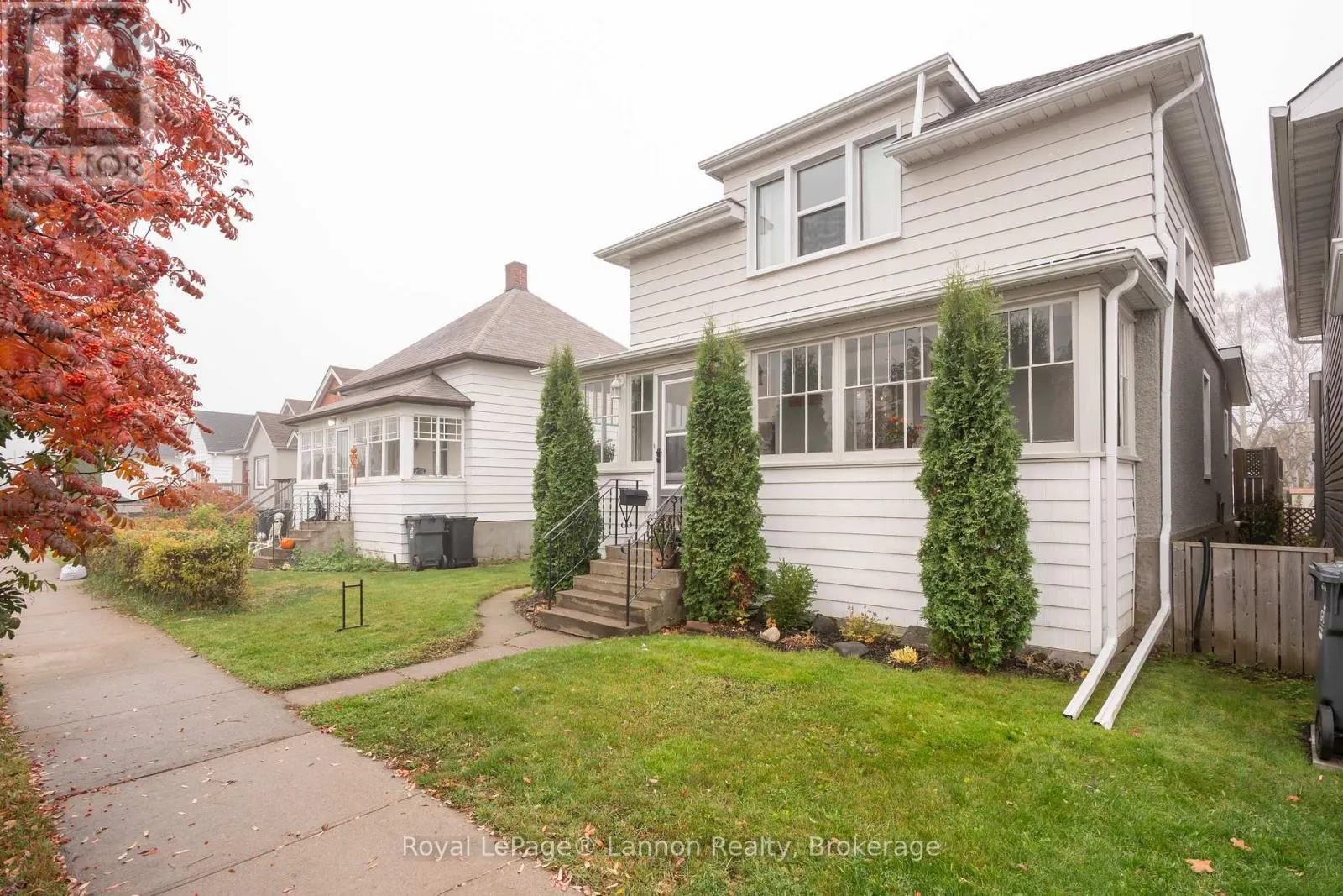 250 BROCK STREET W