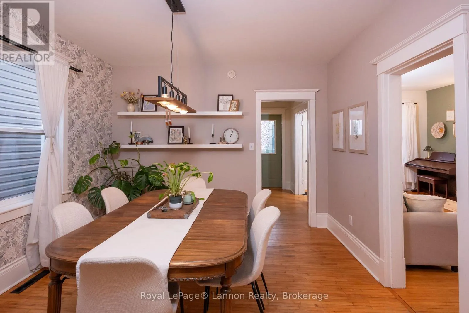 250 BROCK STREET W