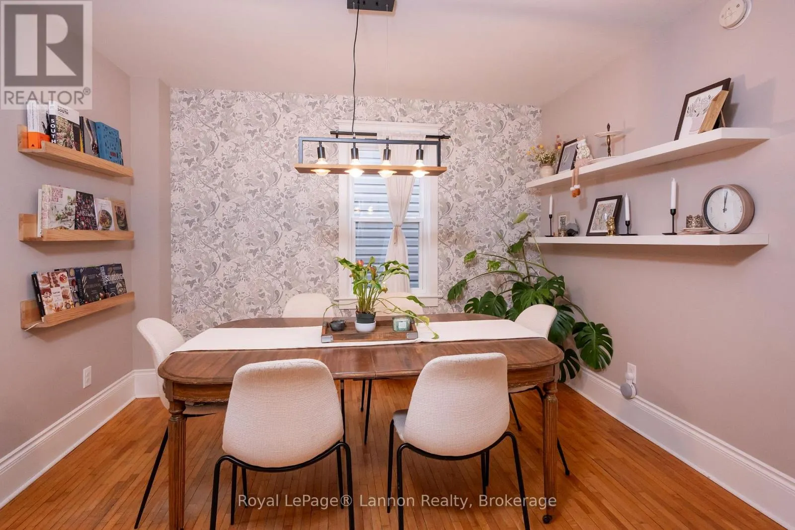 250 BROCK STREET W