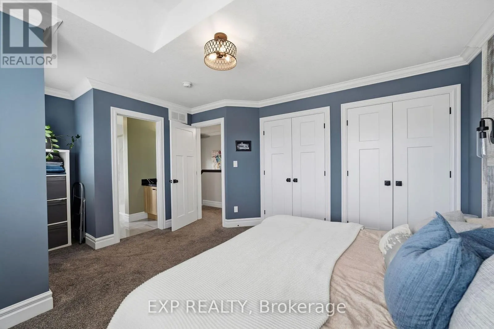 2700 FOXBEND LINK