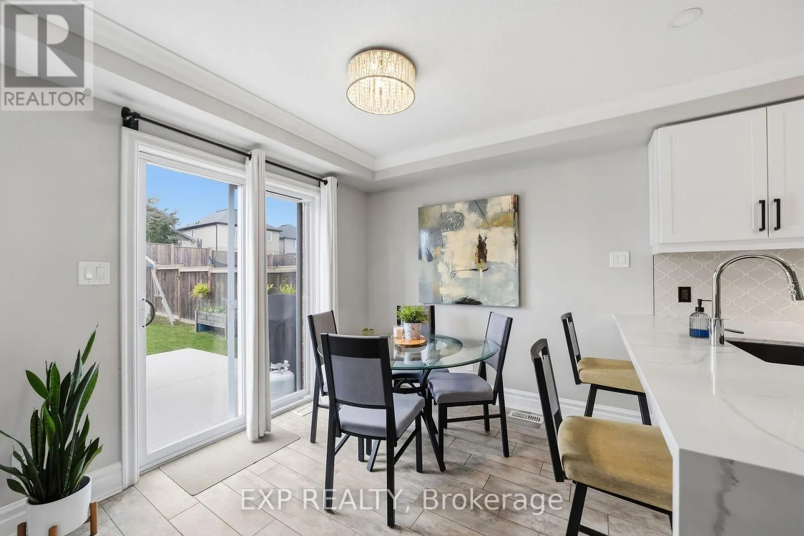 2700 FOXBEND LINK