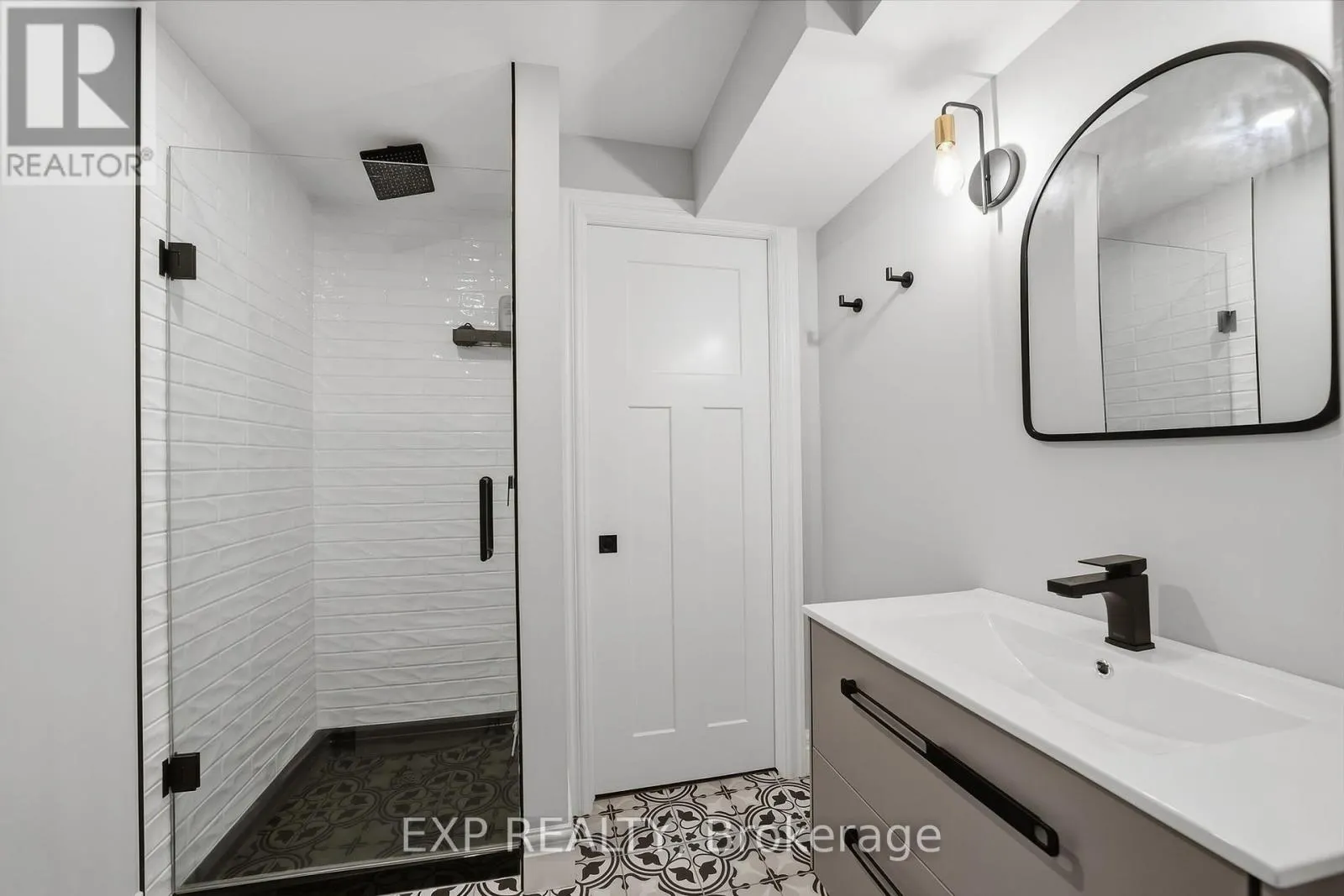 2700 FOXBEND LINK