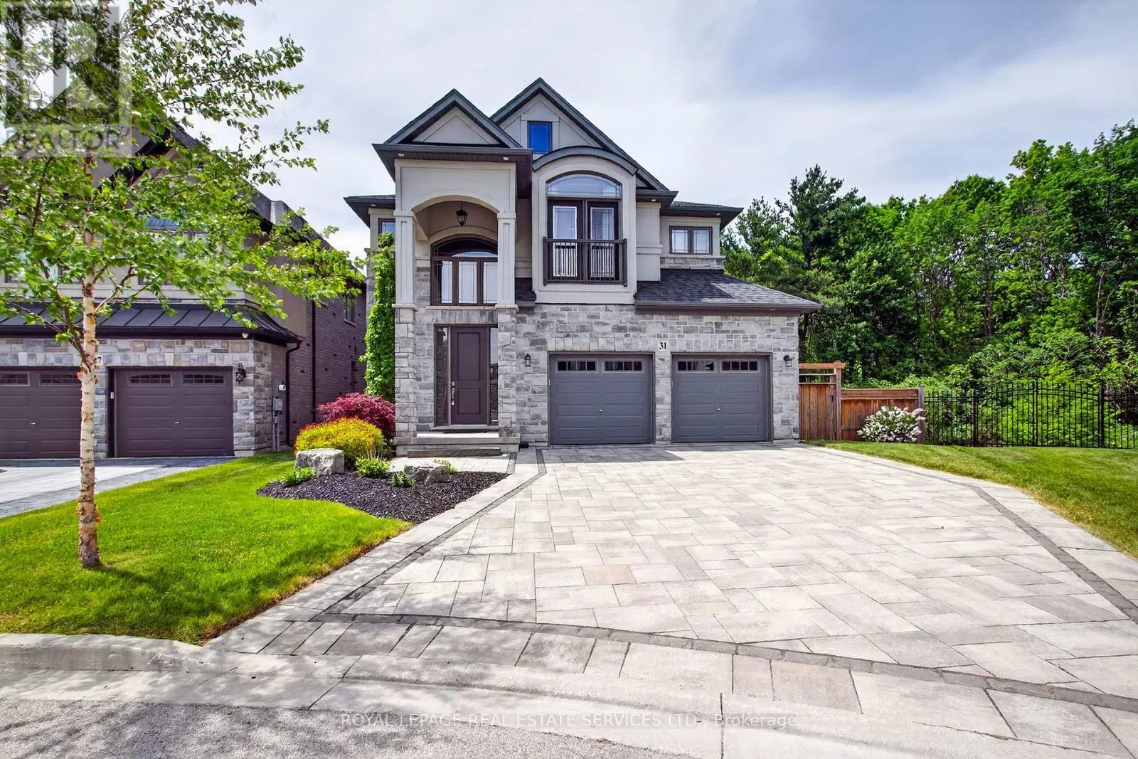 31 DORR COURT