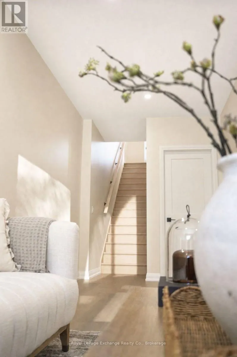 6 - 331 ARNAUD STREET #6
