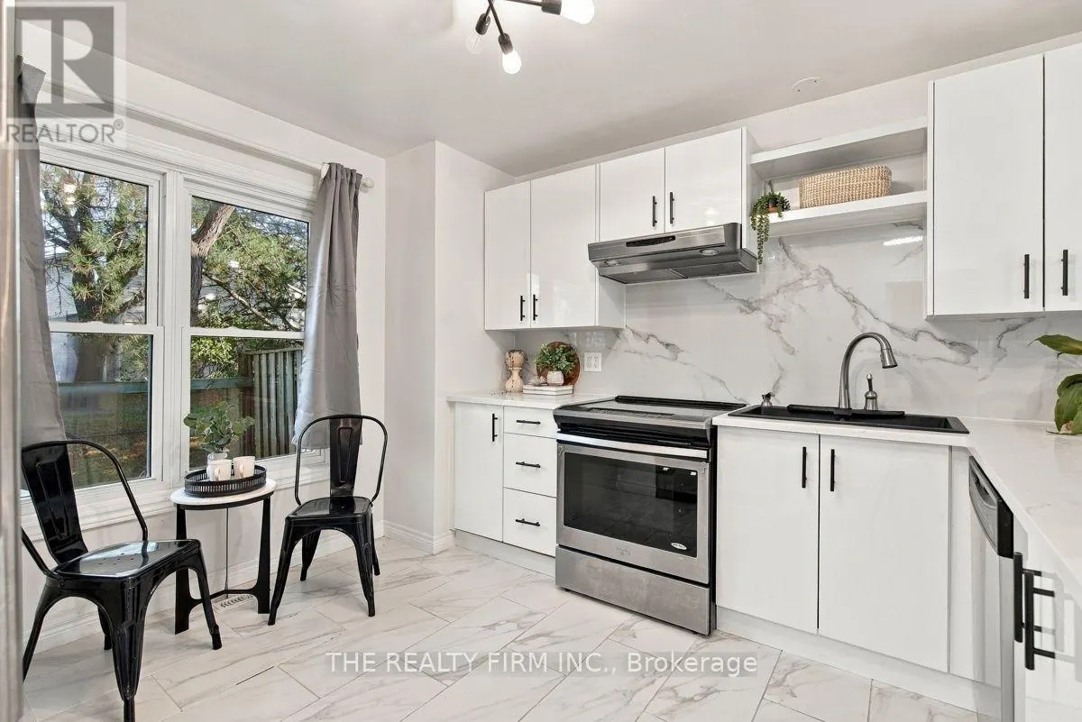 9 - 628 WHARNCLIFFE ROAD S #9