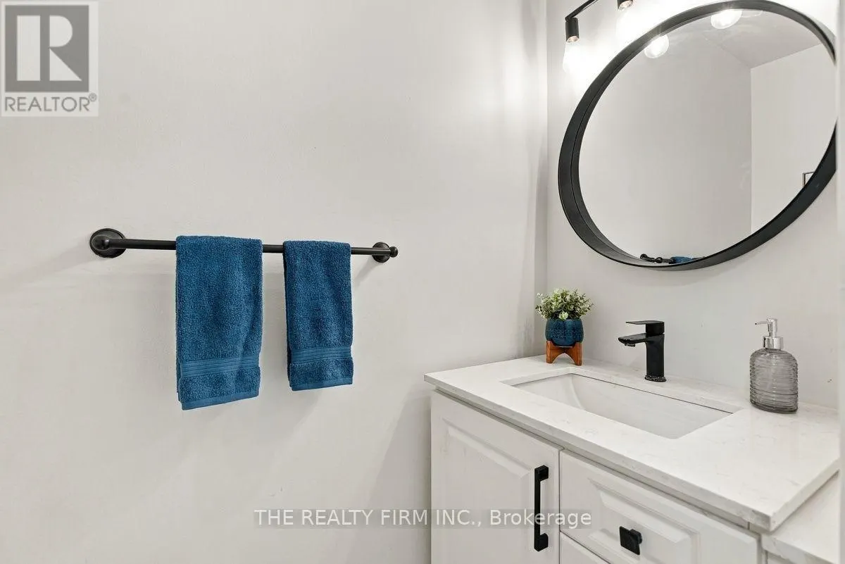 9 - 628 WHARNCLIFFE ROAD S #9