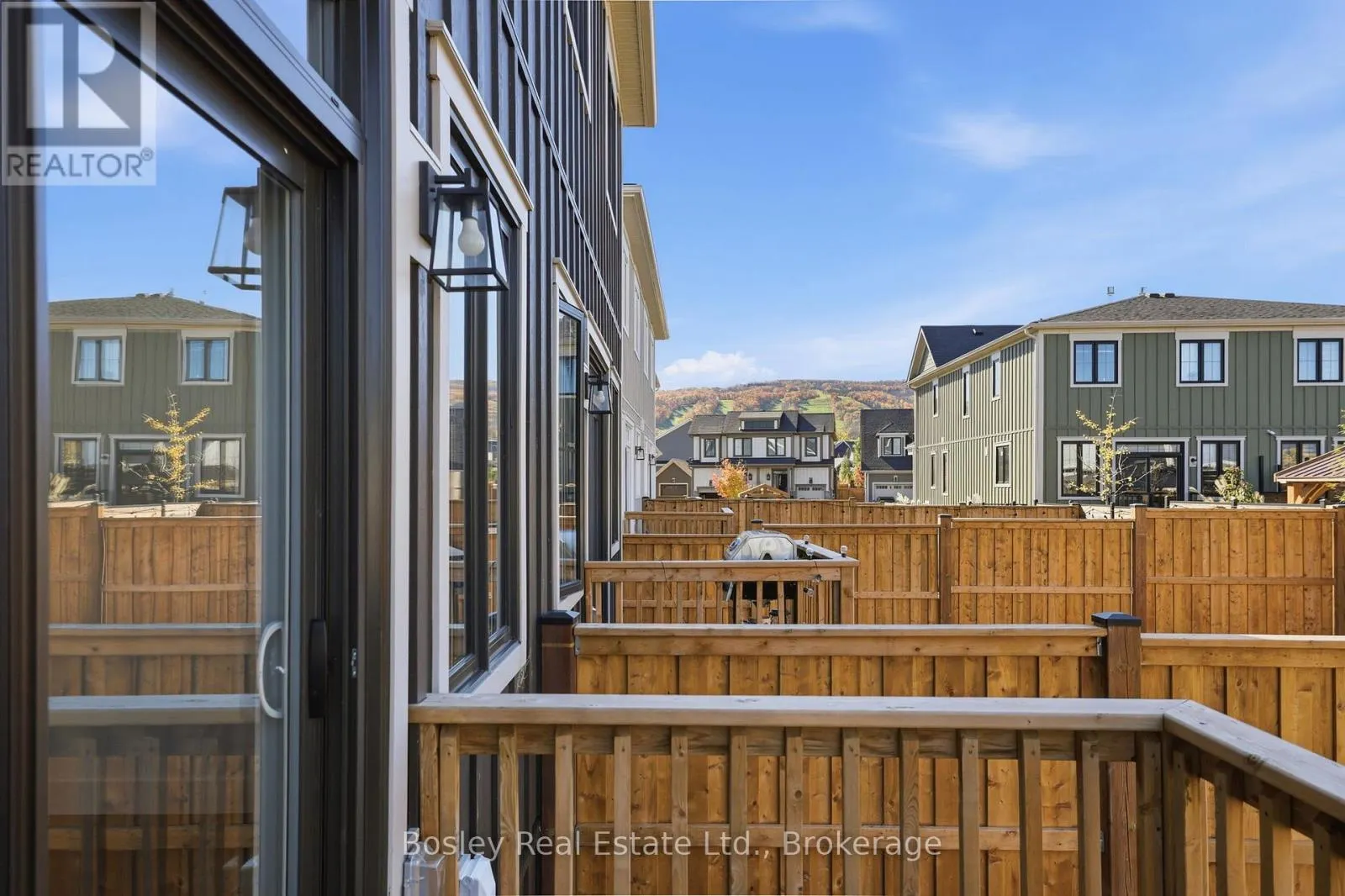 134 WHITE OAK CRESCENT