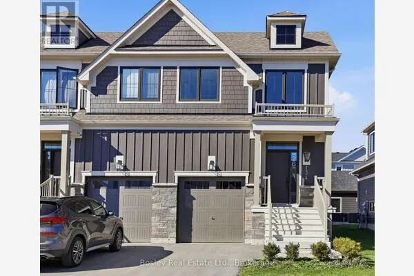 134 WHITE OAK CRESCENT