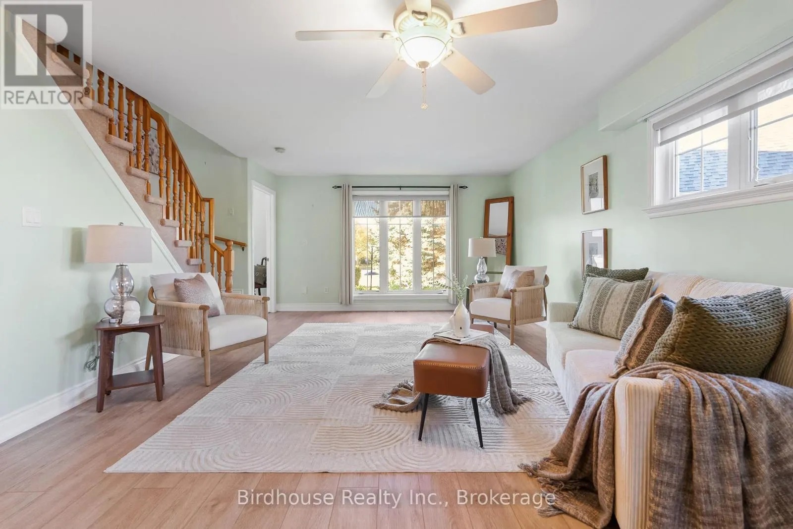 34 LORI BOULEVARD