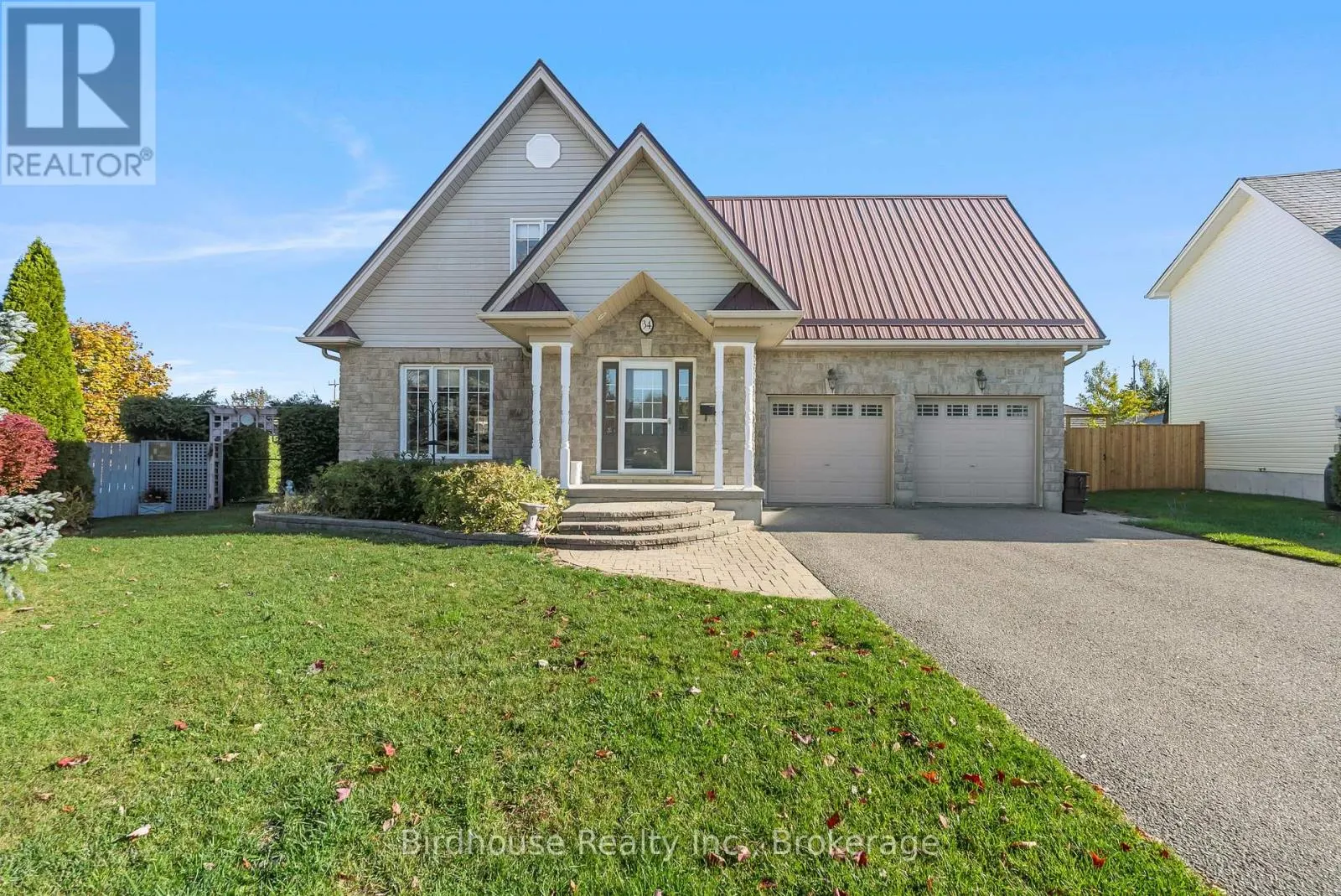 34 LORI BOULEVARD