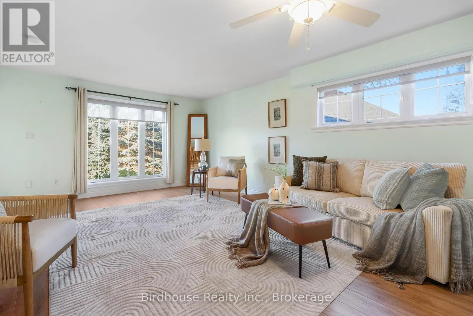 34 LORI BOULEVARD