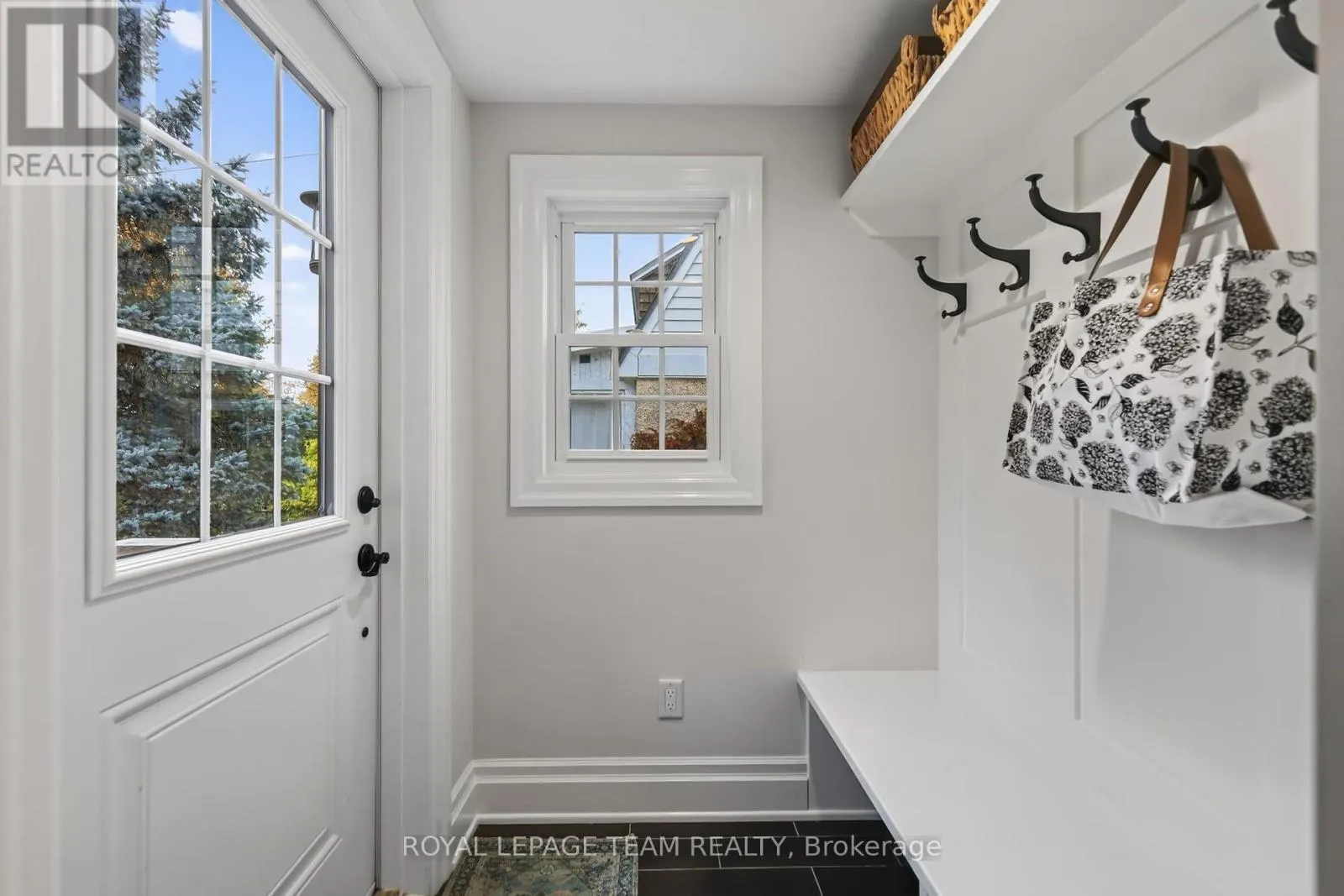 482 BROADVIEW AVENUE