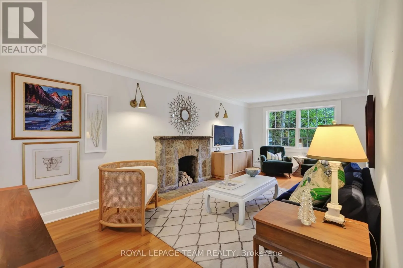 482 BROADVIEW AVENUE