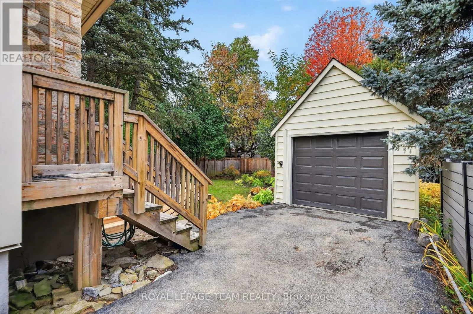 482 BROADVIEW AVENUE