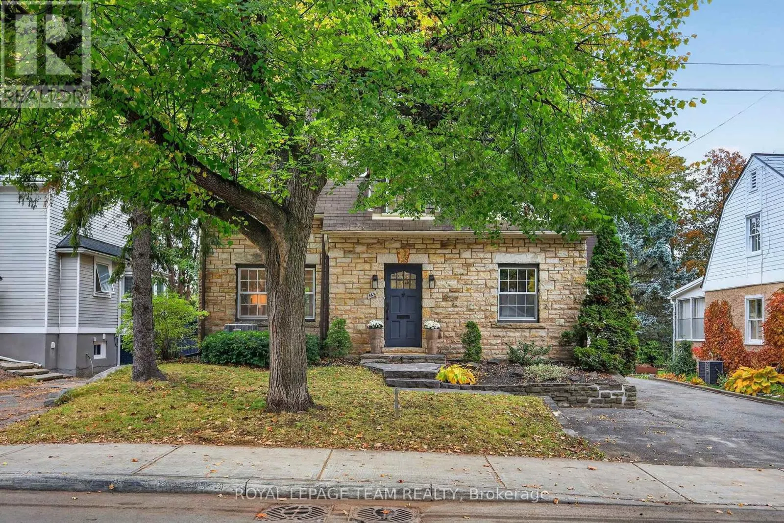 482 BROADVIEW AVENUE