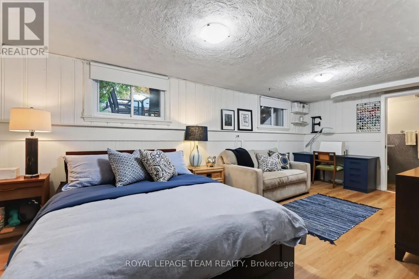 482 BROADVIEW AVENUE