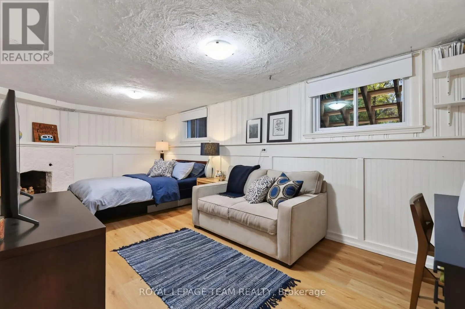 482 BROADVIEW AVENUE
