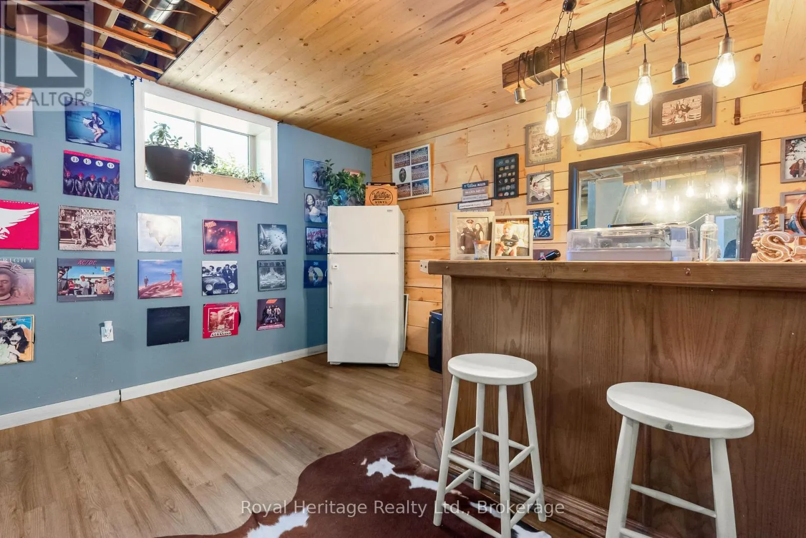 1045 HOWLAND JUNCTION ROAD