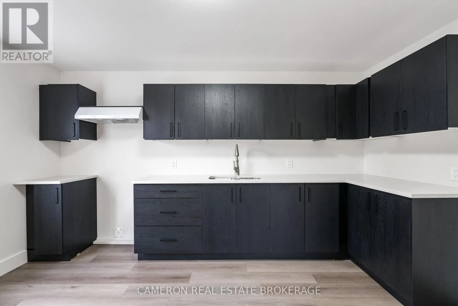 607 - 607A CUMBERLAND STREET