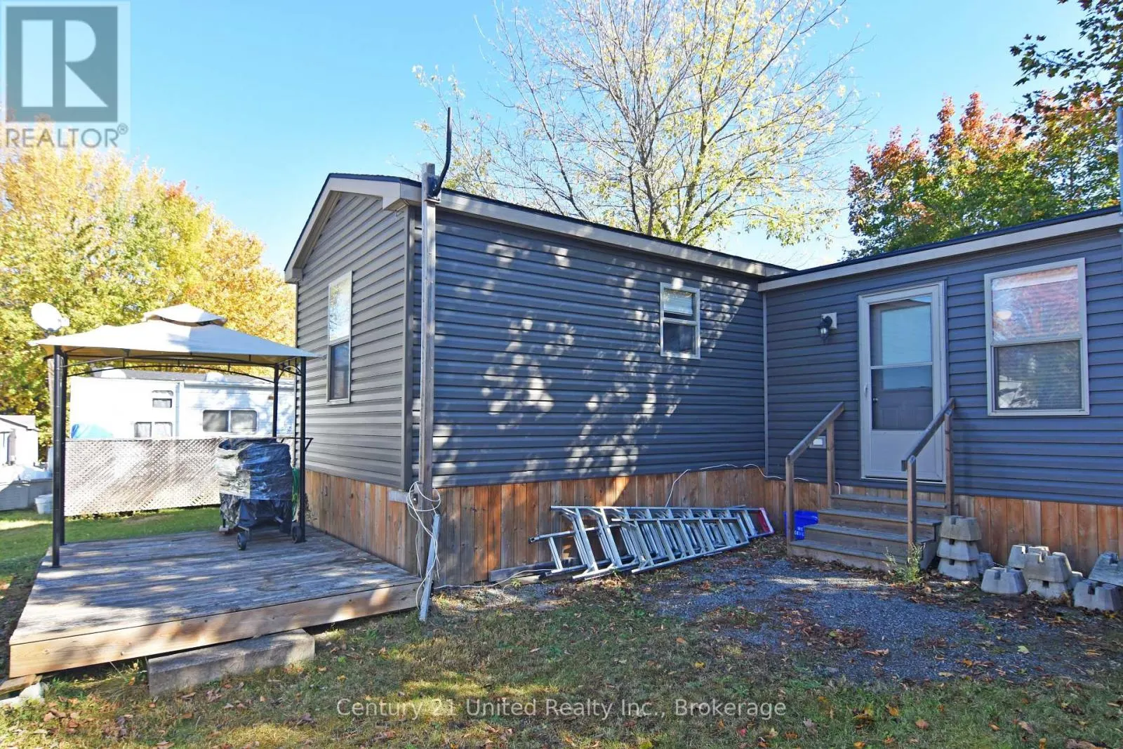 SITE 611 - 7100 COUNTY RD 18 #Site 611