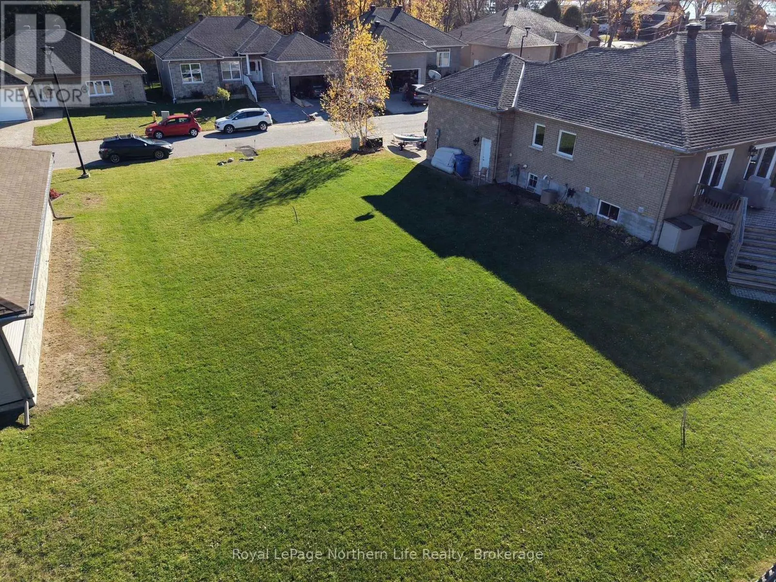 4 - 1134 PREMIER ROAD #4