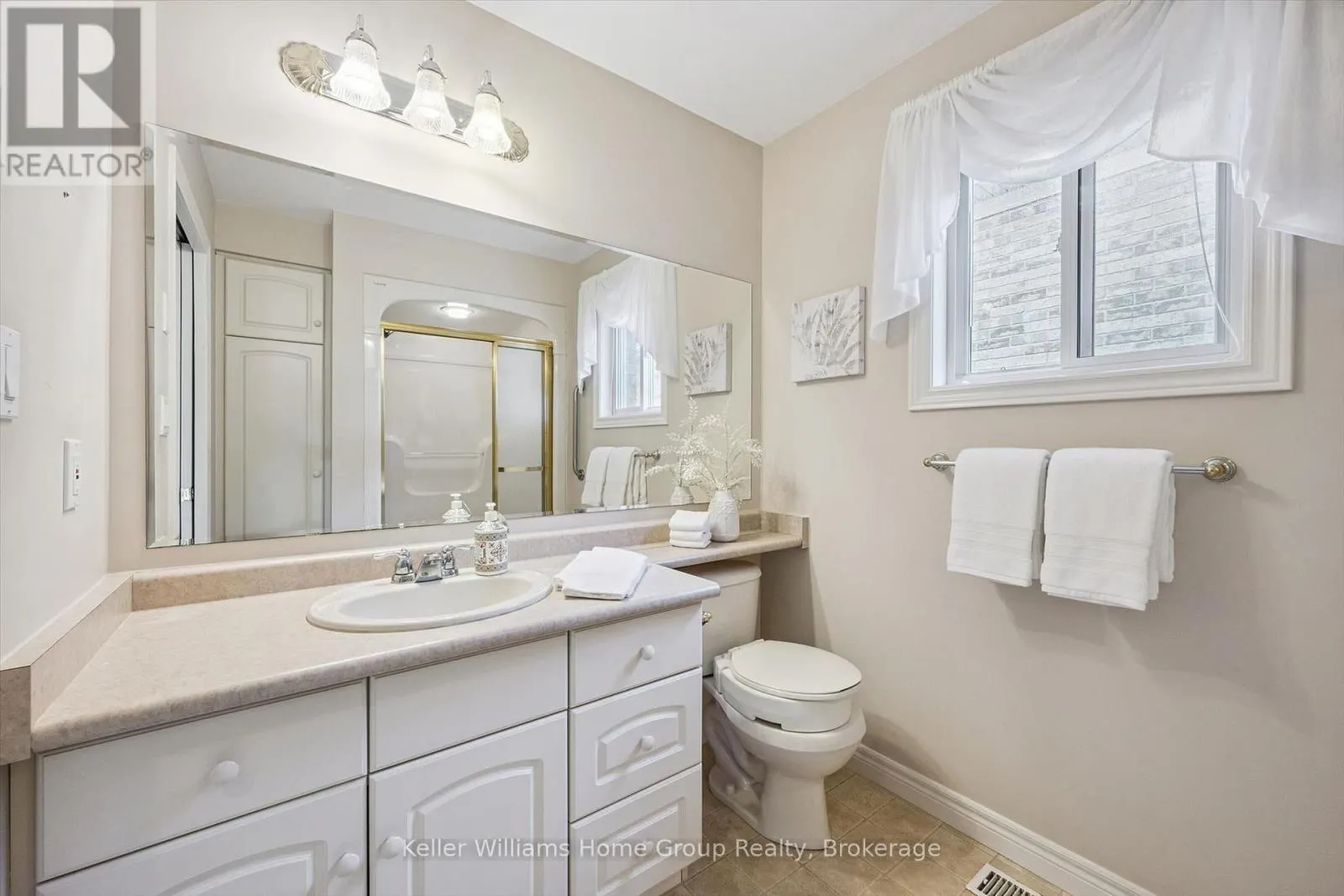 20 BEECHLAWN BOULEVARD