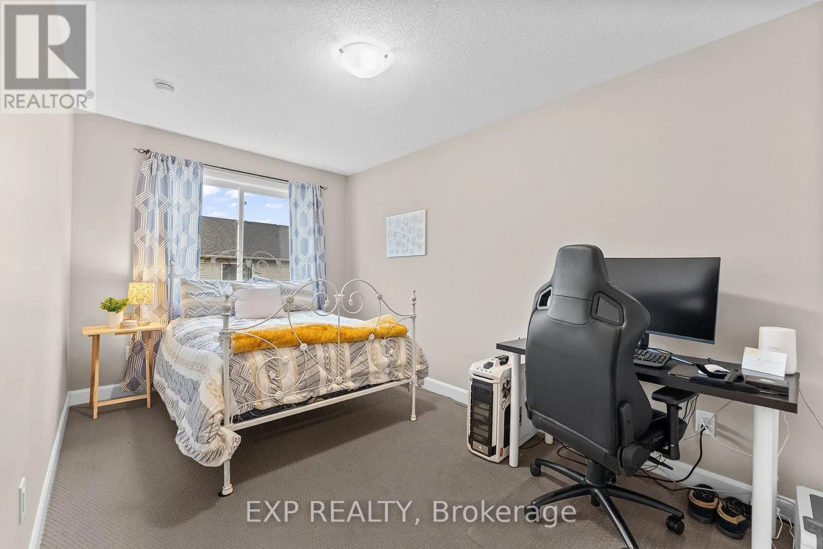 76 VIMY RIDGE CRESCENT