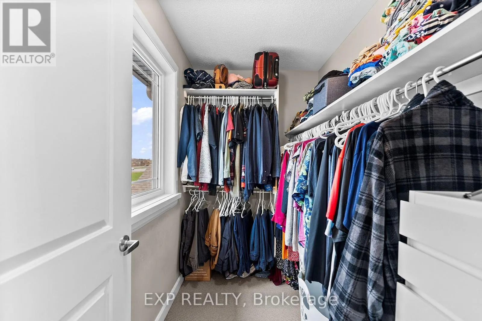 76 VIMY RIDGE CRESCENT