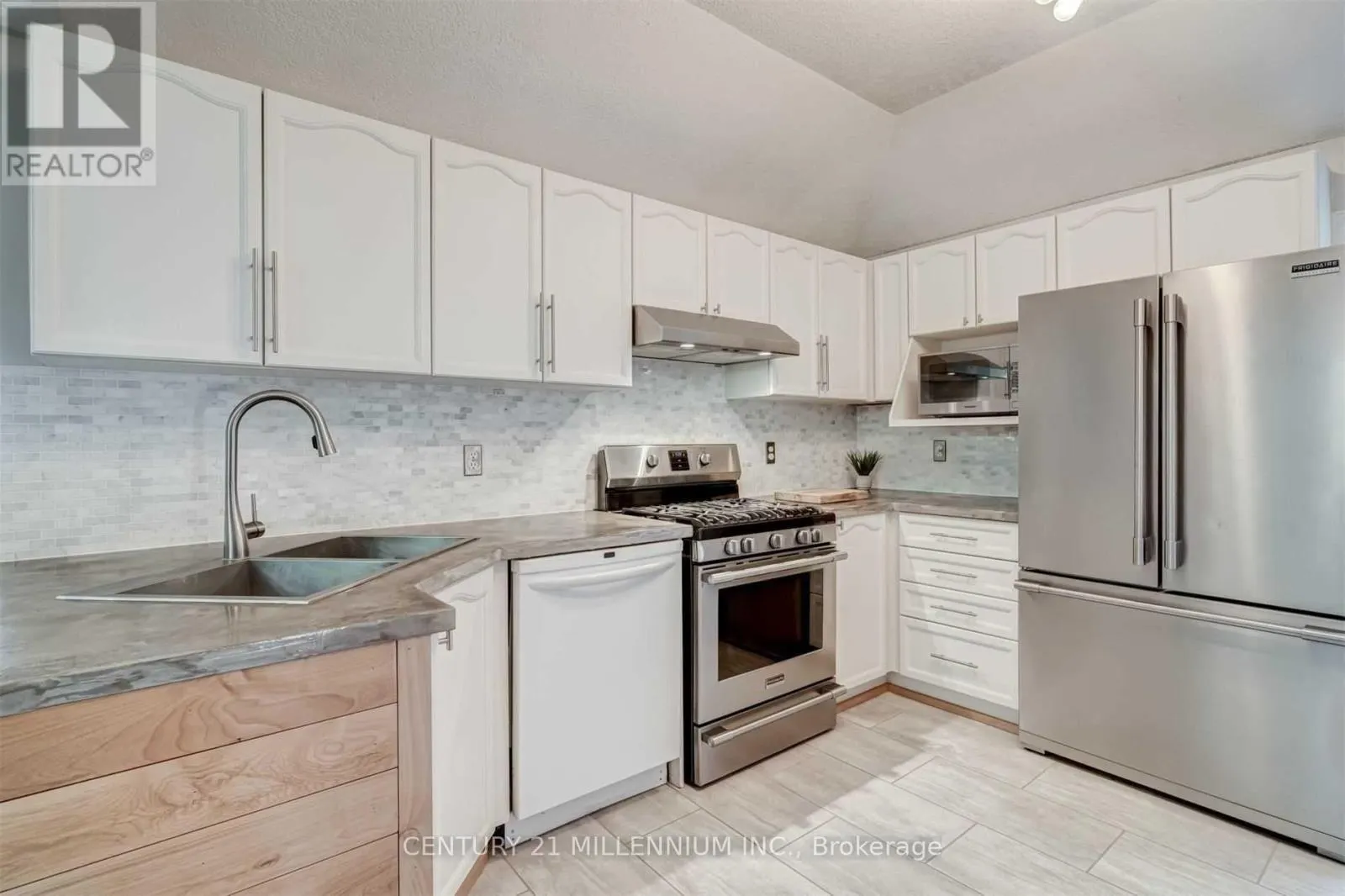 125 JELLY STREET N