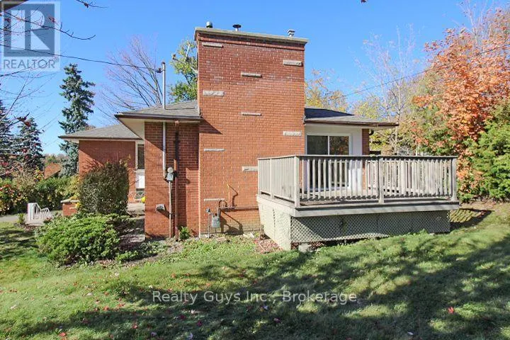 734 SHERBROOKE STREET