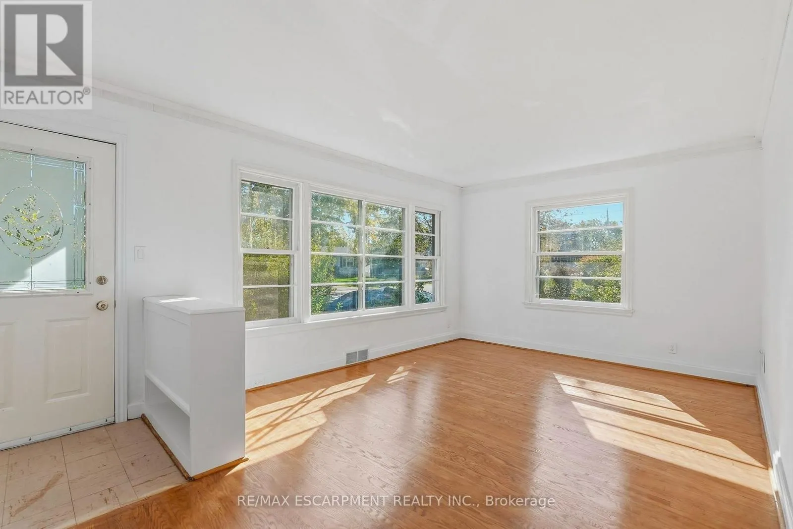 55 LAKEVIEW AVENUE