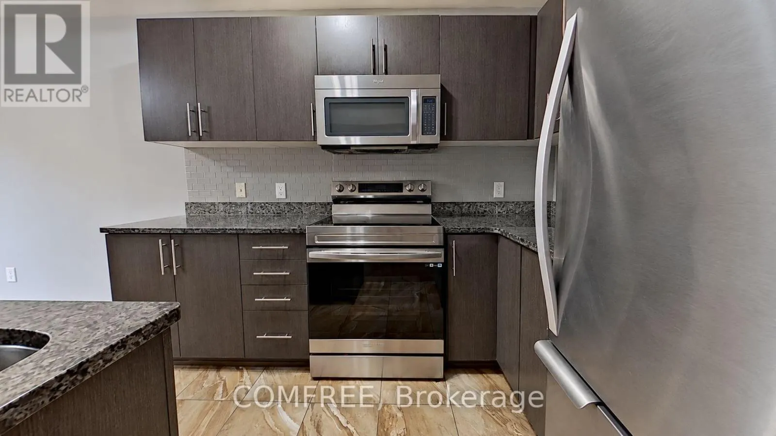 26 DUNDALK PRIVATE