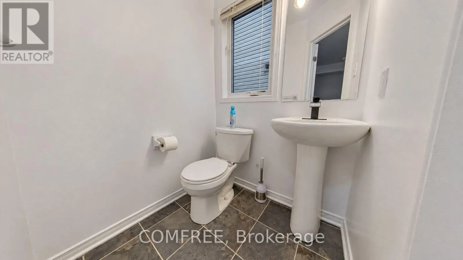 26 DUNDALK PRIVATE