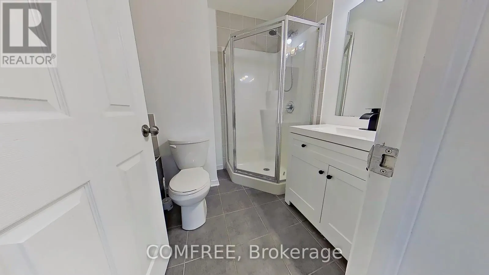 26 DUNDALK PRIVATE
