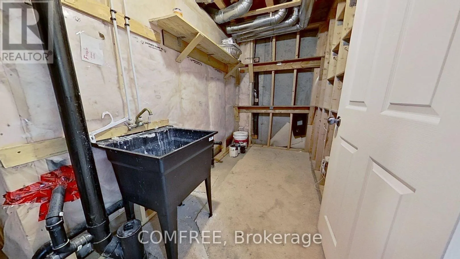26 DUNDALK PRIVATE