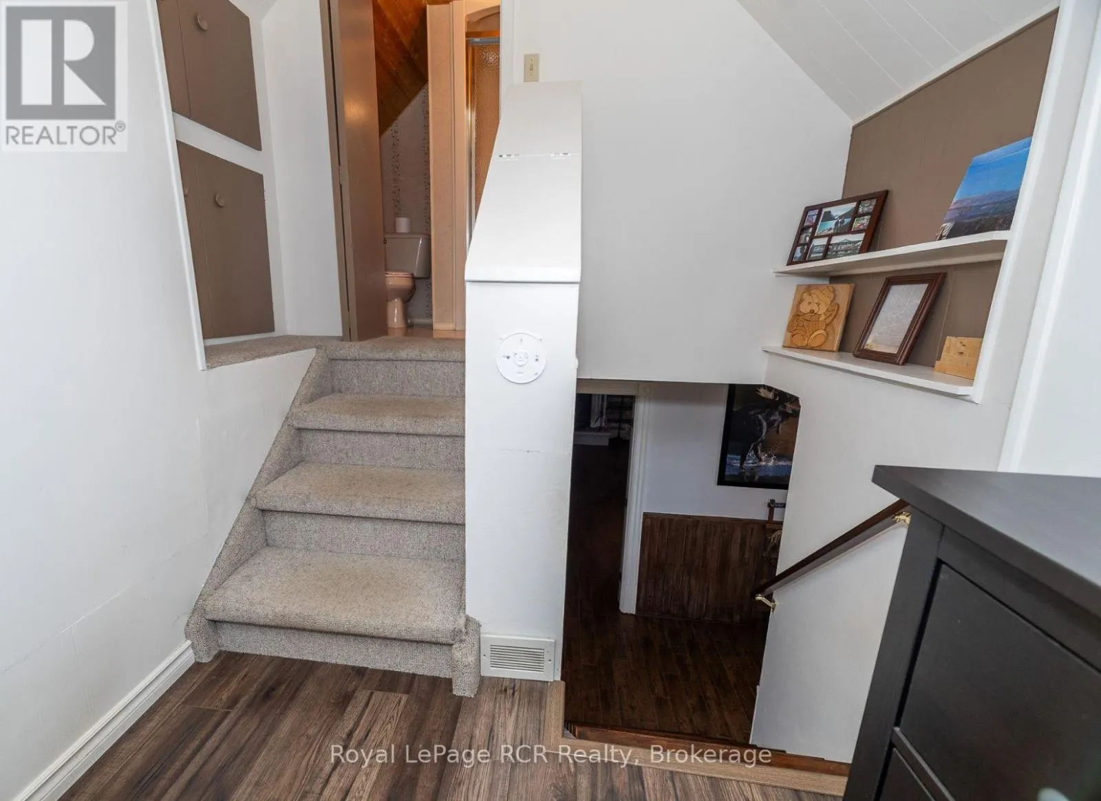 177569 GREY 18 ROAD