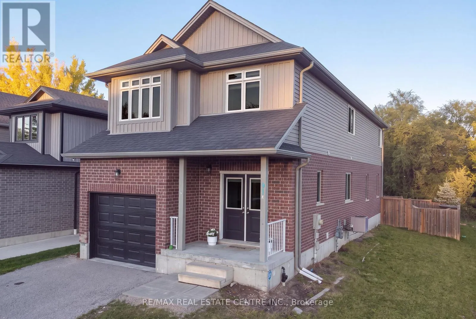 91 YVONNE CRESCENT