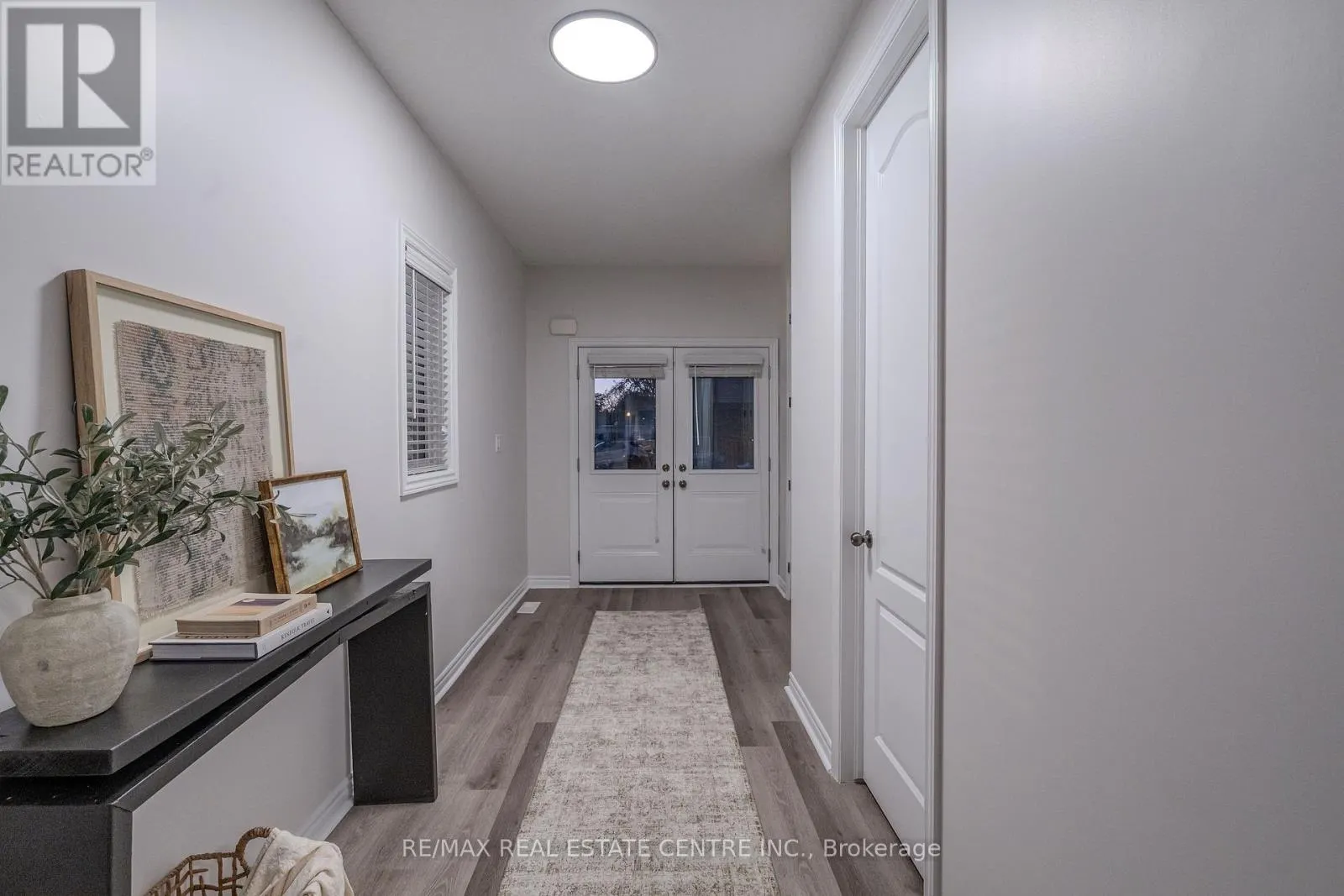 91 YVONNE CRESCENT
