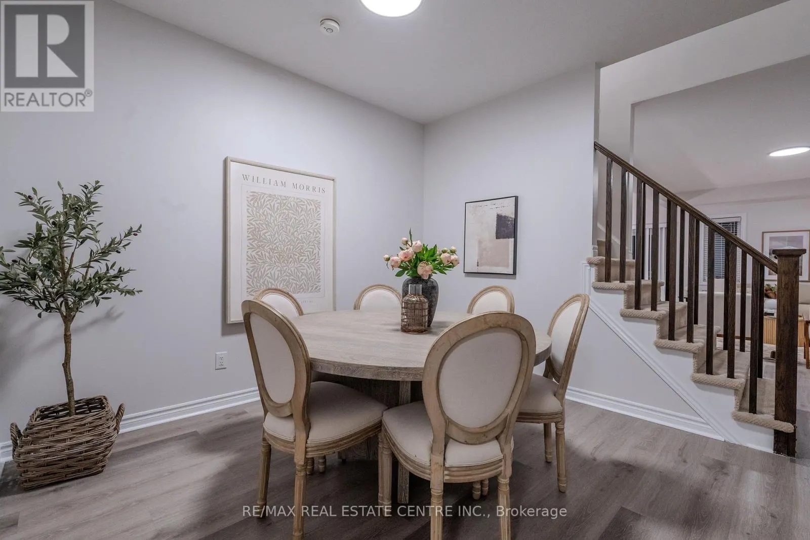 91 YVONNE CRESCENT