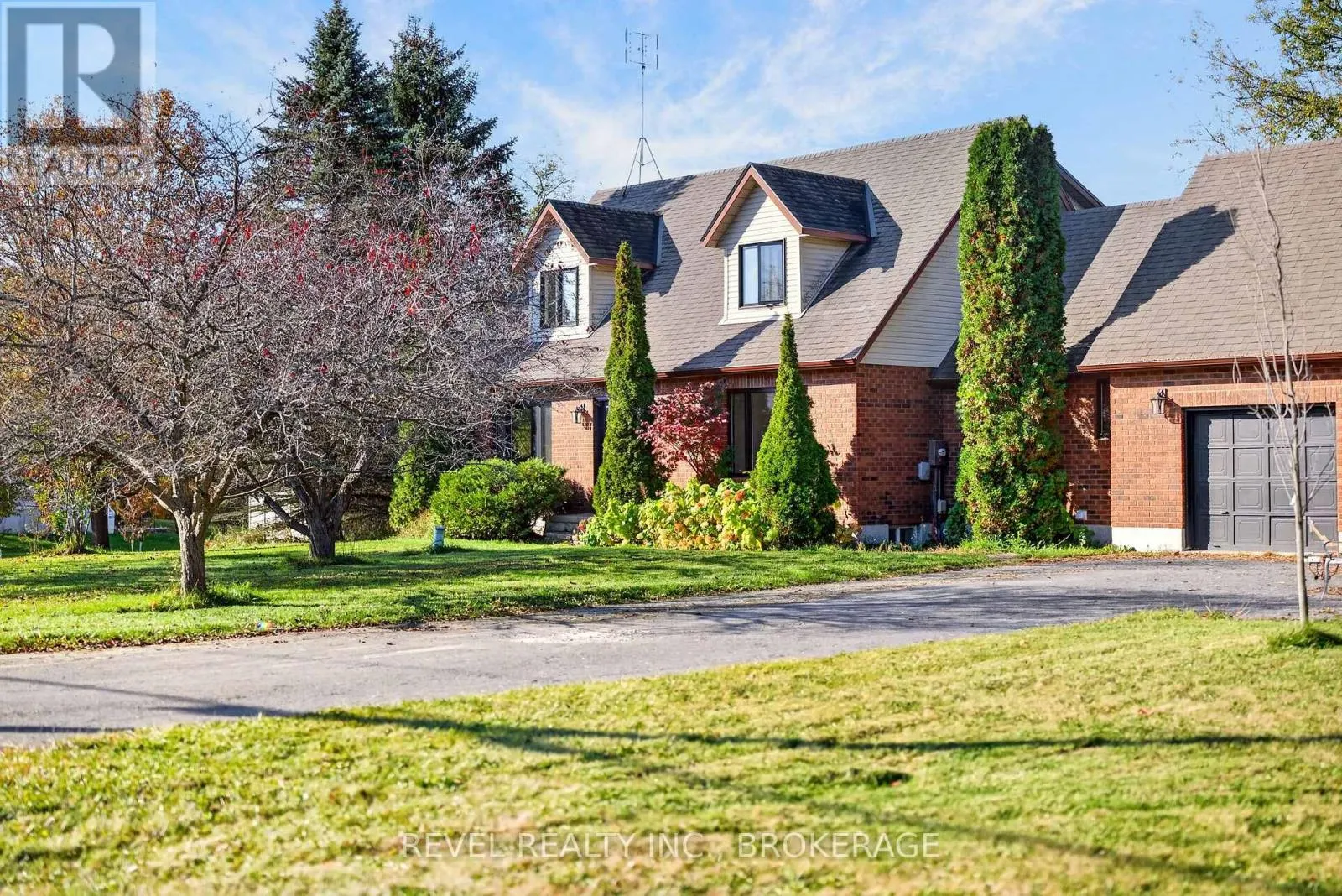 3321 SILVERWOOD DRIVE